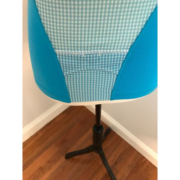 Lululemon Deep V Athletic Racerback Blue/White Gingham Tank Top - Size 4 - Picture 5 of 9